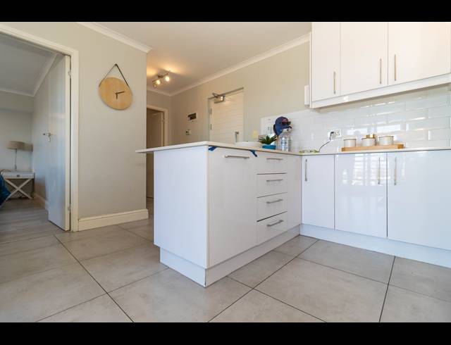 2 BEDROOM APARTMENT TO LET IN OBSERVATORY